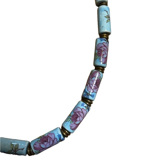 Vintage Blue Floral Porcelain Bead Necklace - Picture 2 of 3